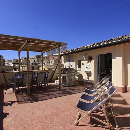 Imaginarium Apartment Syracuse Exterior photo