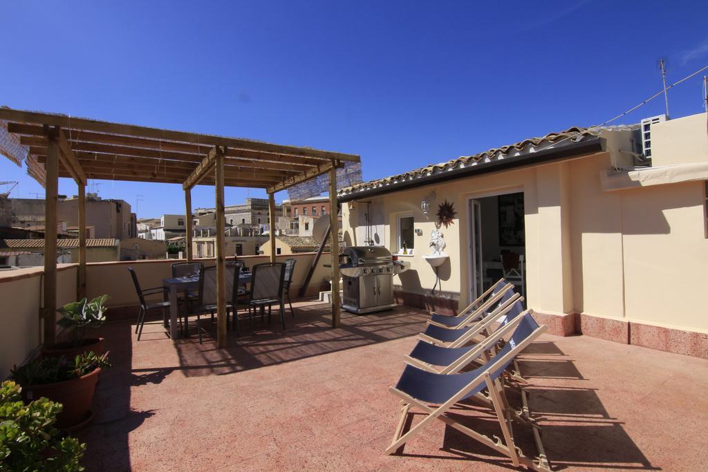 Imaginarium Apartment Syracuse Exterior photo